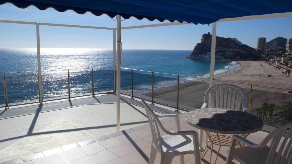Apartamentos Ulia بينايدورم الغرفة الصورة